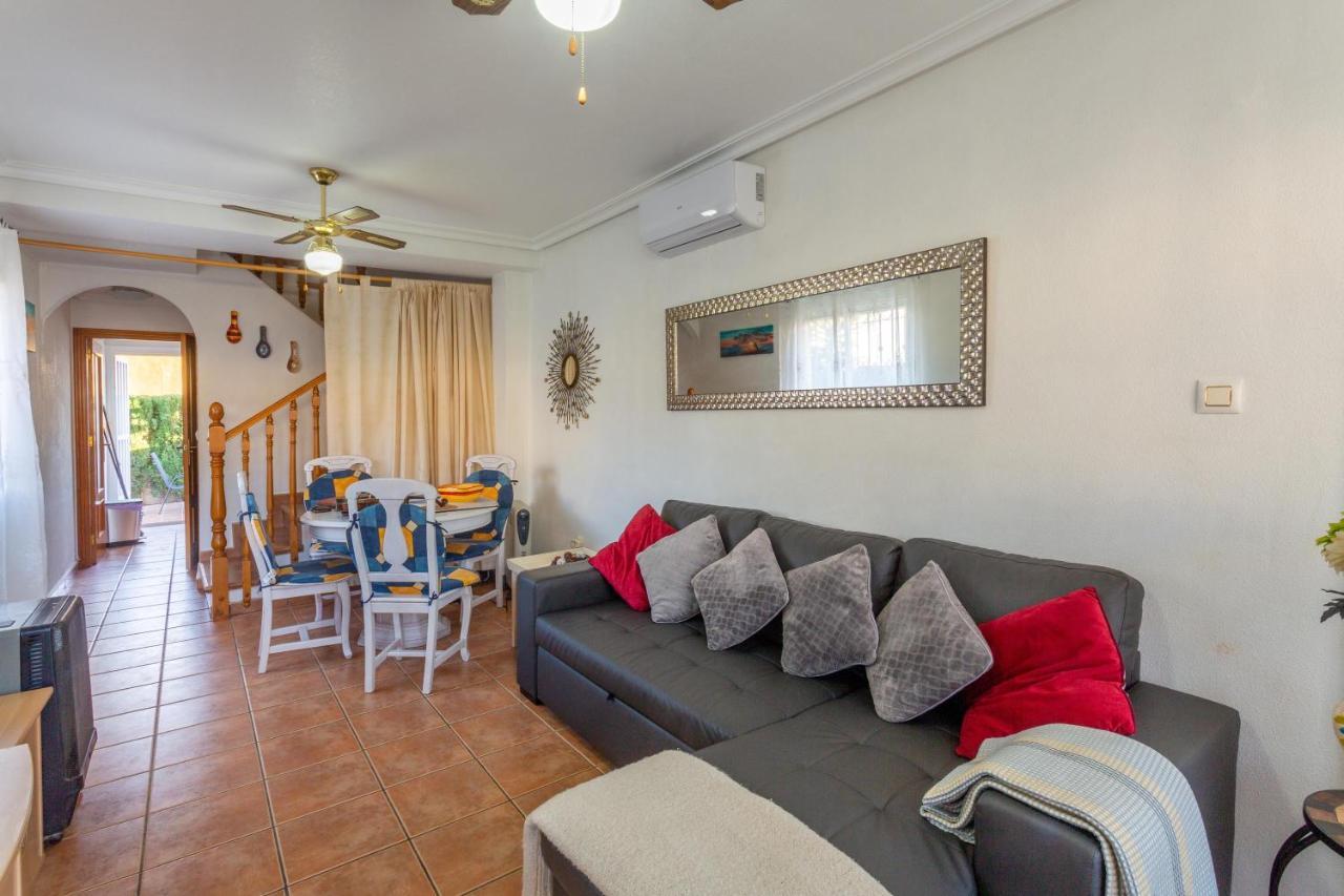 Pool-Side Townhouse In Cabo Roig Villa Орихуела Екстериор снимка