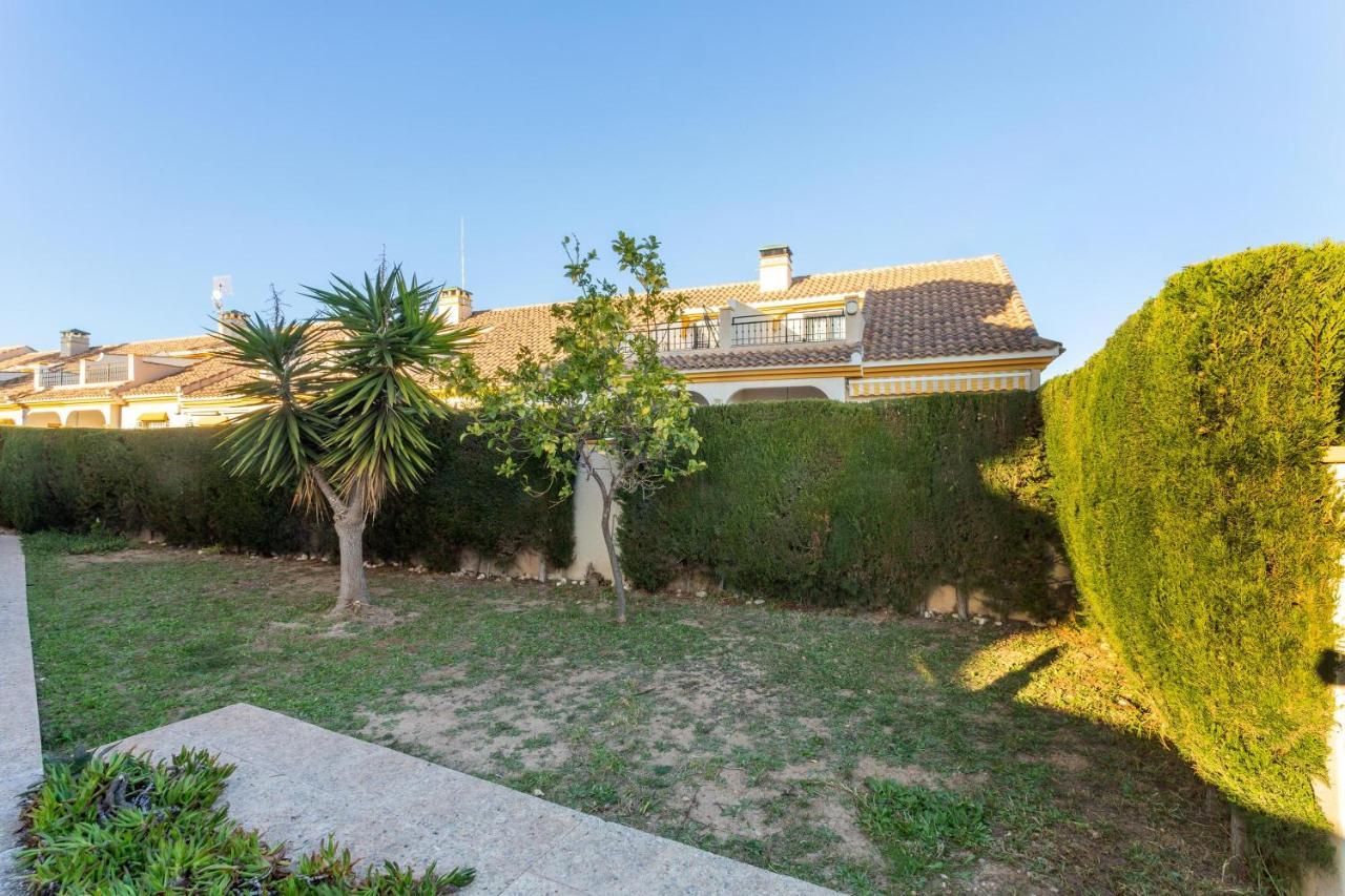 Pool-Side Townhouse In Cabo Roig Villa Орихуела Екстериор снимка
